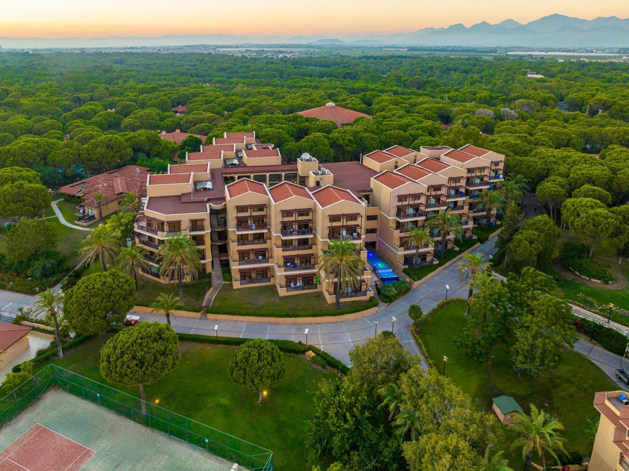 Asteria Family Resort Belek Αττάλεια Εξωτερικό φωτογραφία Aerial view of the resort