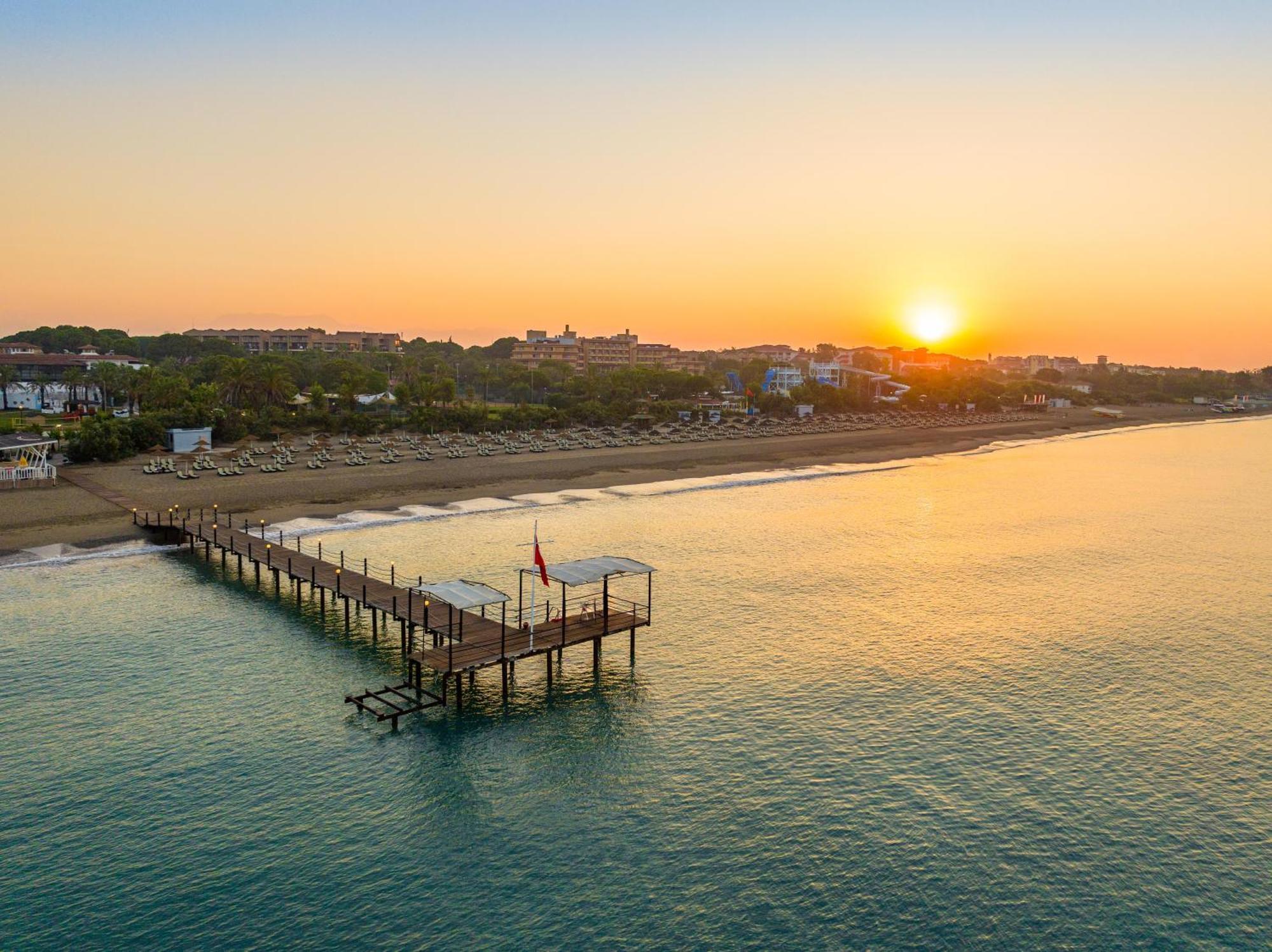 Asteria Family Resort Belek Αττάλεια Εξωτερικό φωτογραφία Sunset at Ladies Beach