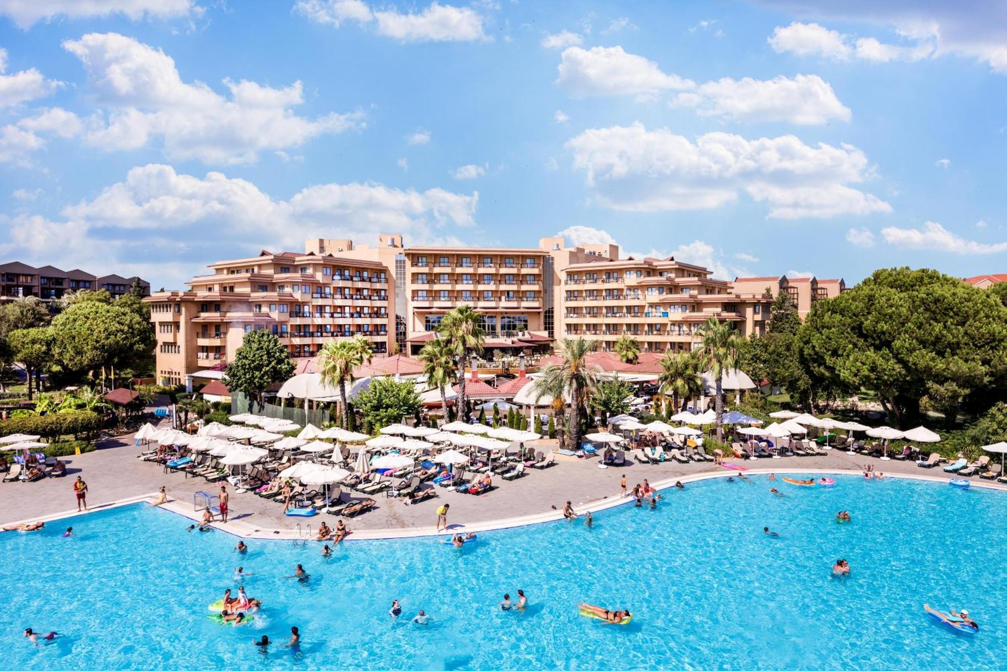 Asteria Family Resort Belek Αττάλεια Εξωτερικό φωτογραφία The resort's main building